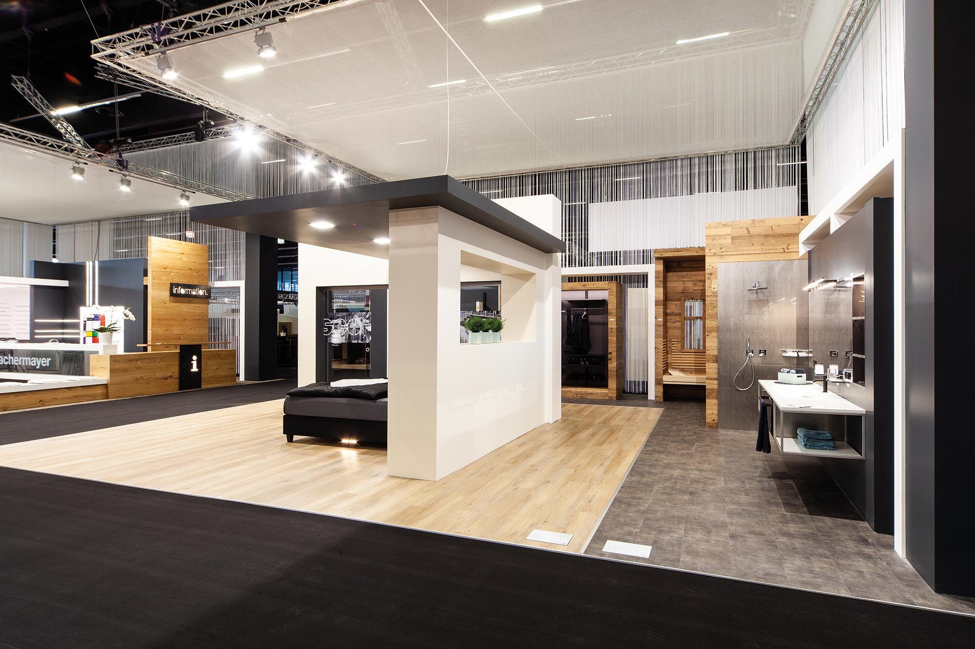 Stand expozitional Schachermayer