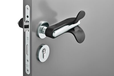 Maner usa cu accesoriu anti Covid