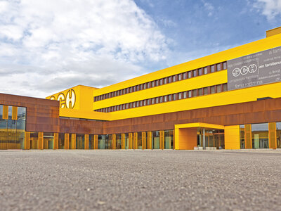 Sediu Schachermayer Linz cu parcare pentru clienti